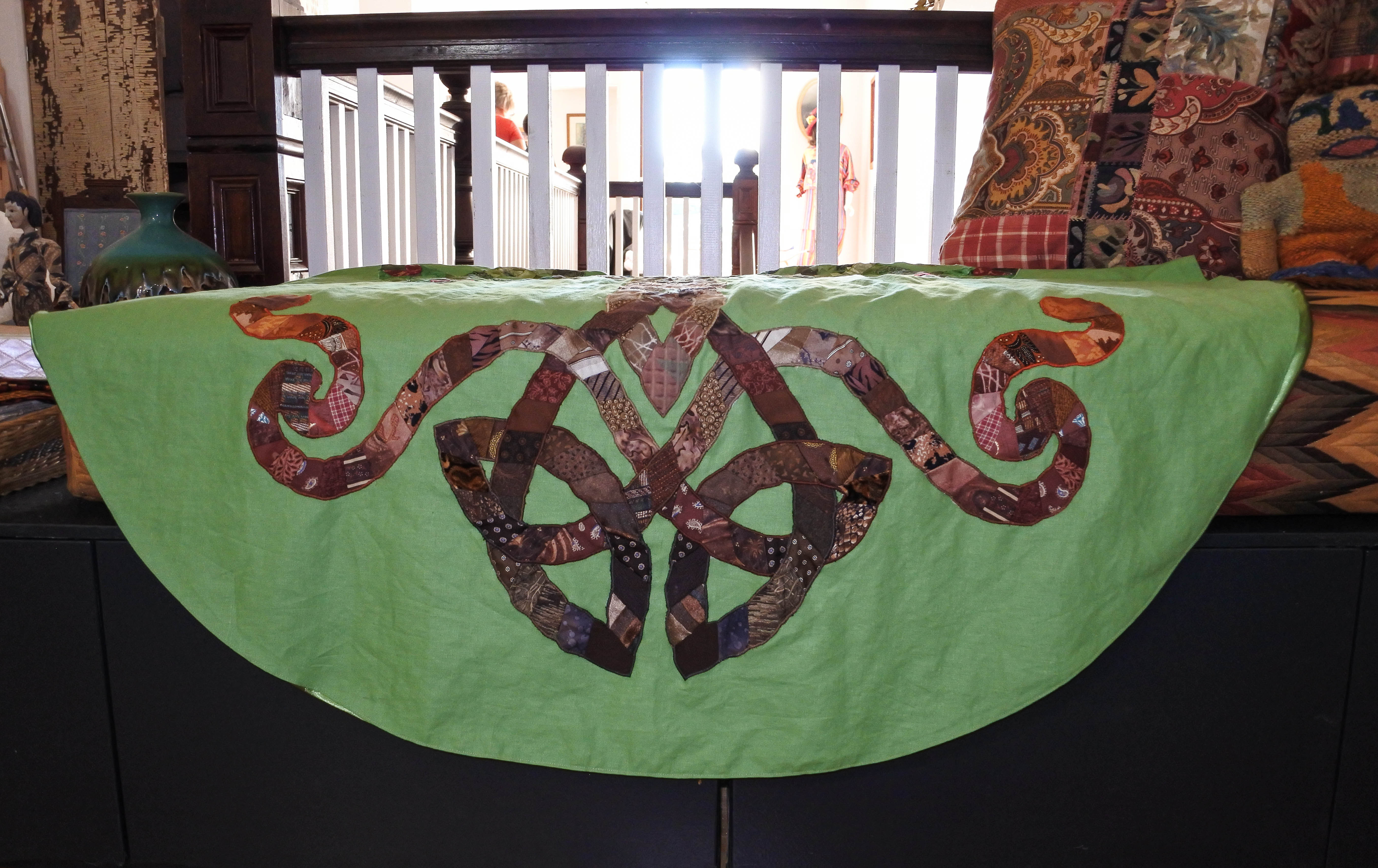 Chasuble bottom front